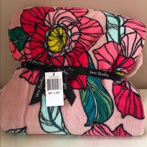 NWT VERA BRADLEY THROW BLANKET, Vintage Floral